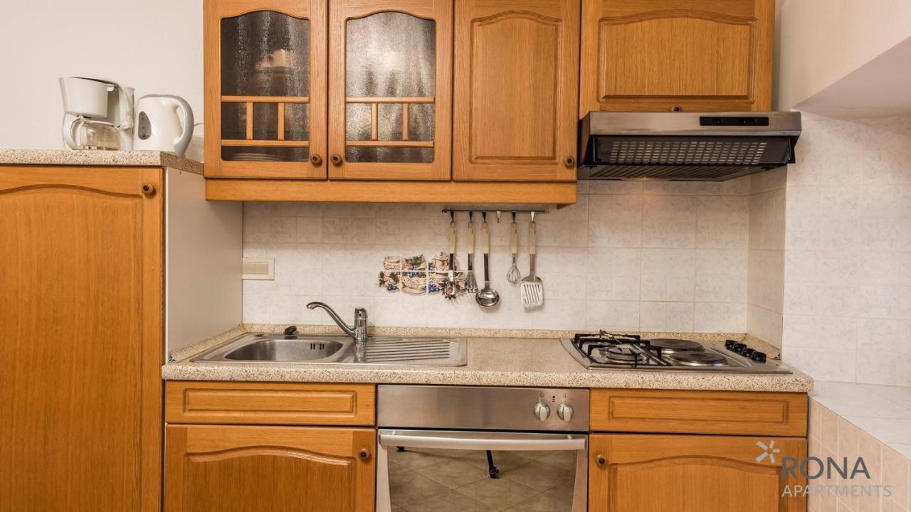 Rona Stone House Apartments Janja Boljun Exterior foto